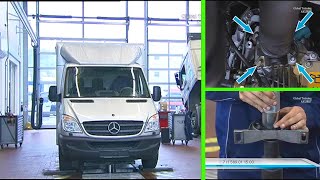 MercedesBenz Sprinter So wechselst du das Gelenkwellenzwischenlager  W906 [upl. by Otrebireh]