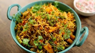 Masoor Pulao Recipe  ThanksGivingDinner  Simple amp Easy Veg Pulao Recipe  Varun Inamdar [upl. by Siradal80]