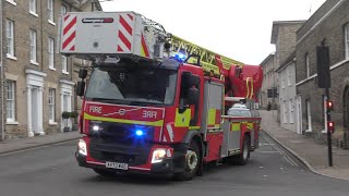 Suffolk Fire amp Rescue Service  Bury St Edmunds TL Responding [upl. by Yeclehc]