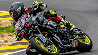 Circuit de Mirecourt  Yamaha MT10 [upl. by Wandis]