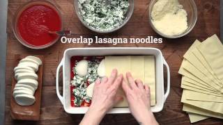 Quick and Easy Spinach Lasagna Recipe [upl. by Obocaj]