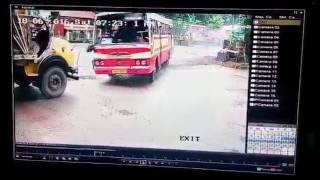 KSRTC Bus Loses Control After Colliding with Lorry in Chengannur  Exclusive CCTV Footage [upl. by Anniram]