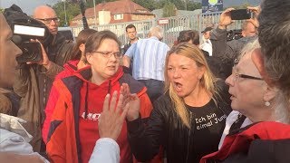 ProChemnitzAnhänger streiten mit Gegendemonstrantin – Video eines verzweifelten Dialogs [upl. by Gauntlett]