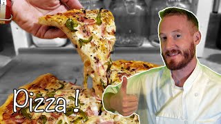 PIZZA 🍕 Recette FACILE et RAPIDE 👨‍🍳🌾👩‍🍳 [upl. by Esyla]