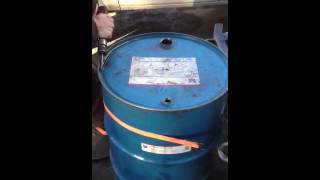 How to cut the lid off 55 gallon drum in under 30 seconds with air chisel [upl. by Haidadej]