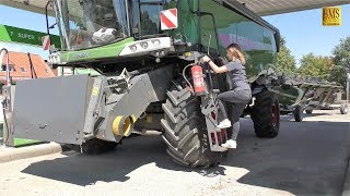 Mähdrescher Fendt 8410 P Agravis Technik Vorführung Getreideernte 2018 new combine harvester wheat [upl. by Lledrac268]