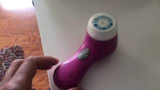 Clarisonic  HOW TO CHARGE [upl. by Alaekim]