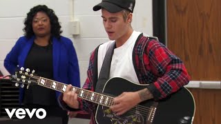 Justin Bieber  Love Yourself Live From The 2016 Radio Disney Music Awards [upl. by Paulie685]