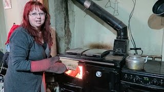 How to bank down amp keep going a woodfired Rayburn [upl. by Elehcin]