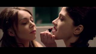 Fiore  Clip  Un rossetto di troppo [upl. by Blas]