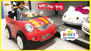 Toys Hunt Shopping at Toys R Us [upl. by Eidnar]