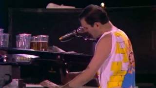 Bohemian Rhapsody Live at Wembley 11071986 [upl. by Neveda688]