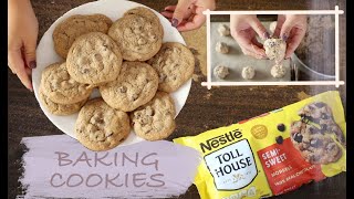 Nestlé Toll House Chocolate Chip Cookies  Sara Loz [upl. by Corri]