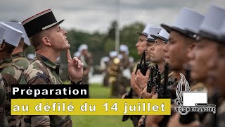 Préparation au défilé du 14 juillet [upl. by Annabella986]