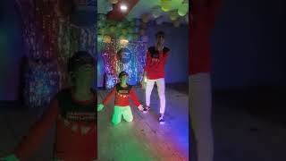 niche phulo ki dukan upar Gori ka makan song Duet dance like  comments amp subscribe ☺️ [upl. by Lednew]