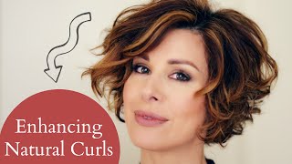 HOW TO STYLE LAYERED SHORT NATURAL CURLY HAIR  Dominique Sachse [upl. by Alithia]