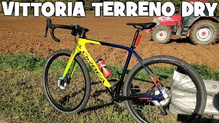 Pneumatici Gravel Vittoria Terreno Dry TEST E RECENSIONE [upl. by Jonme460]