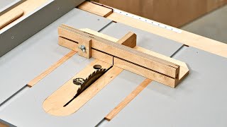 Make This Mini Table Saw Sled  Super Deluxe Version [upl. by Ssenav972]