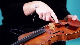 How to Replace Strings  Violin Lessons [upl. by Ised]