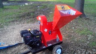 DR Wood chipper  165 self feeding review and first use [upl. by Darra]