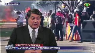 Manifestantes invadem Ministérios em Brasília [upl. by Pinto]