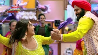 Bigg Boss 13 Shehnaaz Gill And Siddharth Shukla Break Into Bhangra Dance For The Finale [upl. by Zimmer]